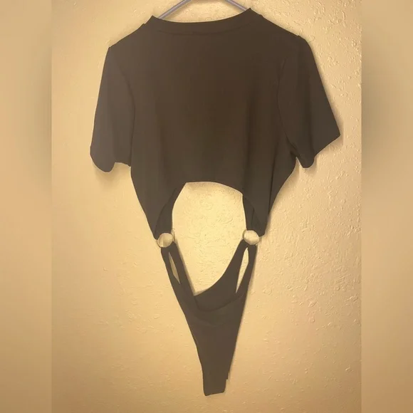 New listing Crop bodysuit - Picture 1 of 2
